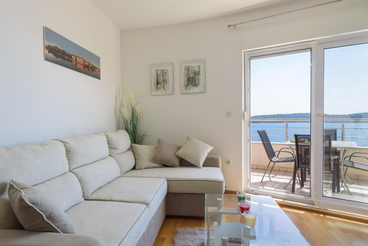 Apartment Marijana Трогир Экстерьер фото